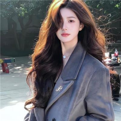 银河不曾拥抱月亮