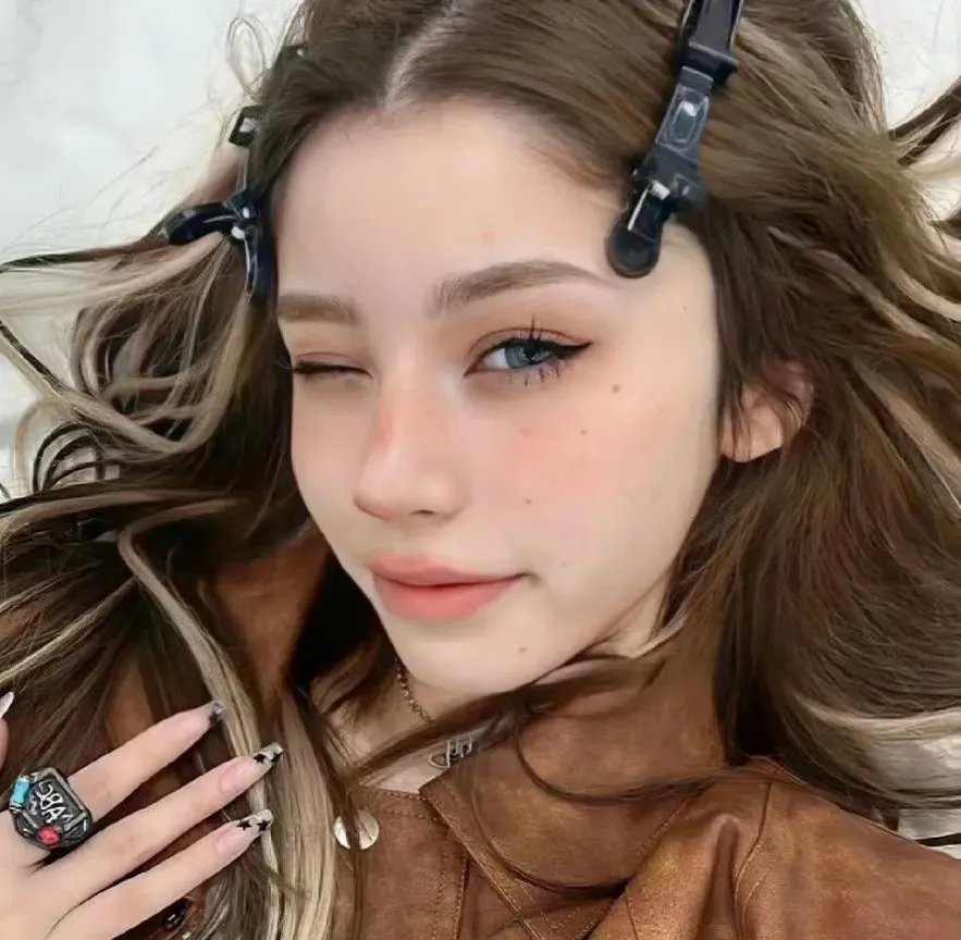 孙女破产夜爷爷亮牌